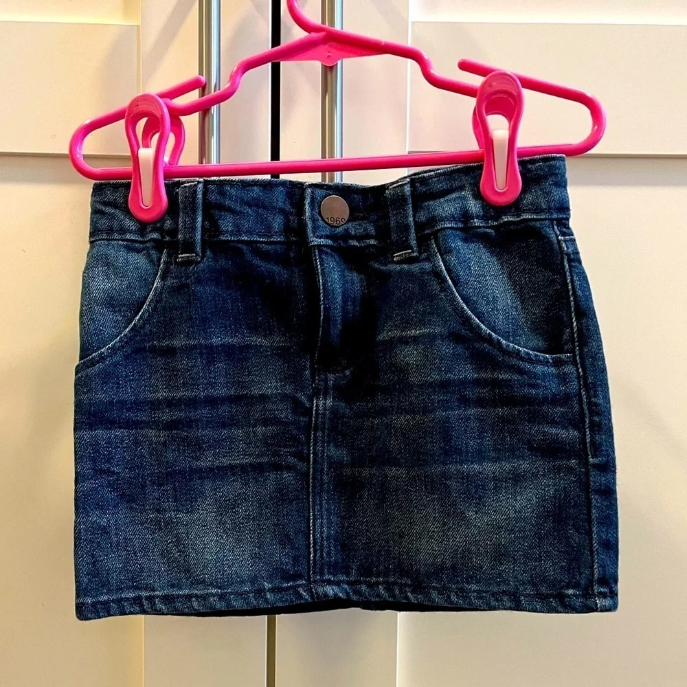 Gap 1969 size 5 denim skirt